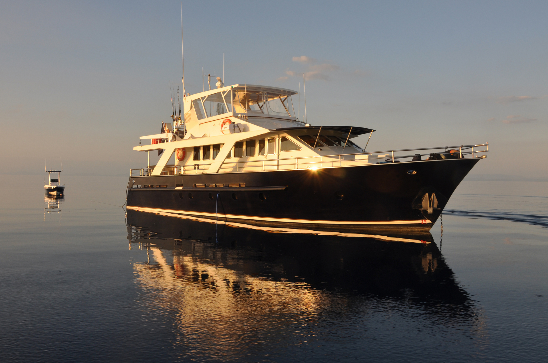 Live Aboard Fishing Charter Vessel Blue Martini